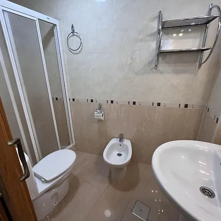 Mercedes - Nueva Apertura Fuengirola