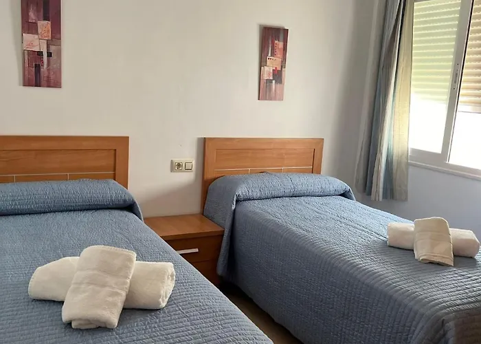 Mercedes - Nueva Apertura *