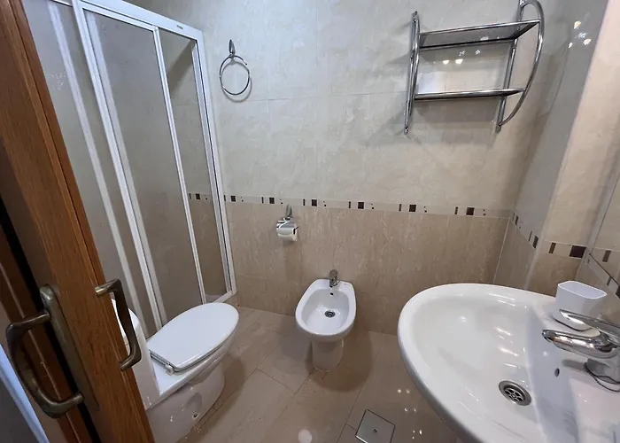 Mercedes - Nueva Apertura Fuengirola