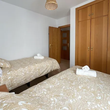 Mercedes - Nueva Apertura *