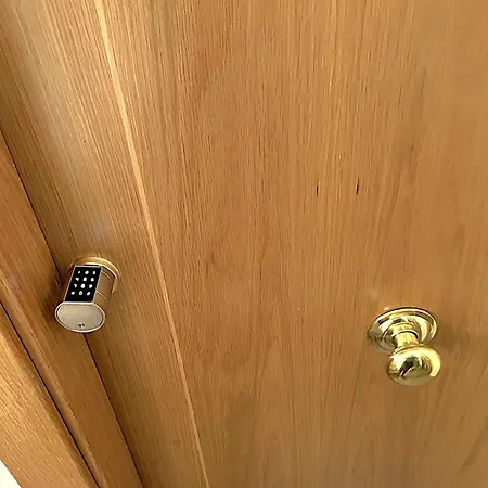 Mercedes - Nueva Apertura * Fuengirola